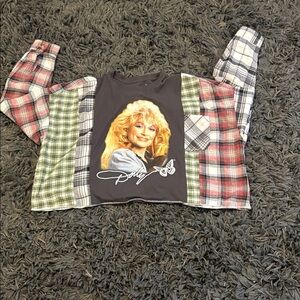 Graphic Patchwork Plaid Cropped Sweatshirt - Multi